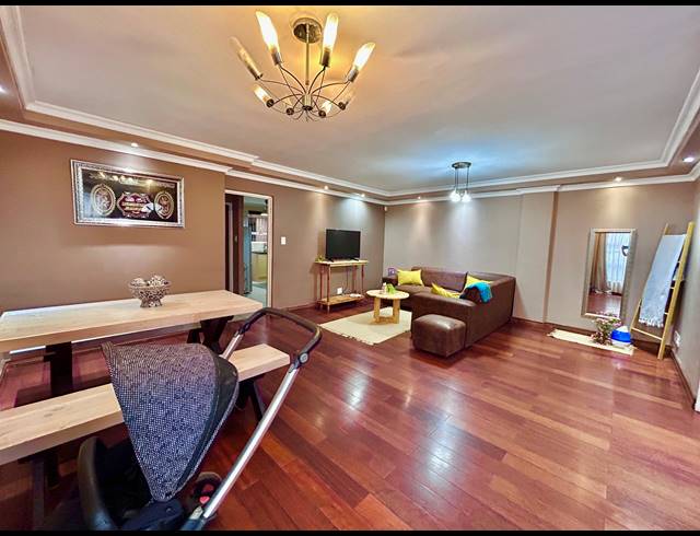 3 BEDROOM HOUSE FOR SALE IN RUYTERWACHT